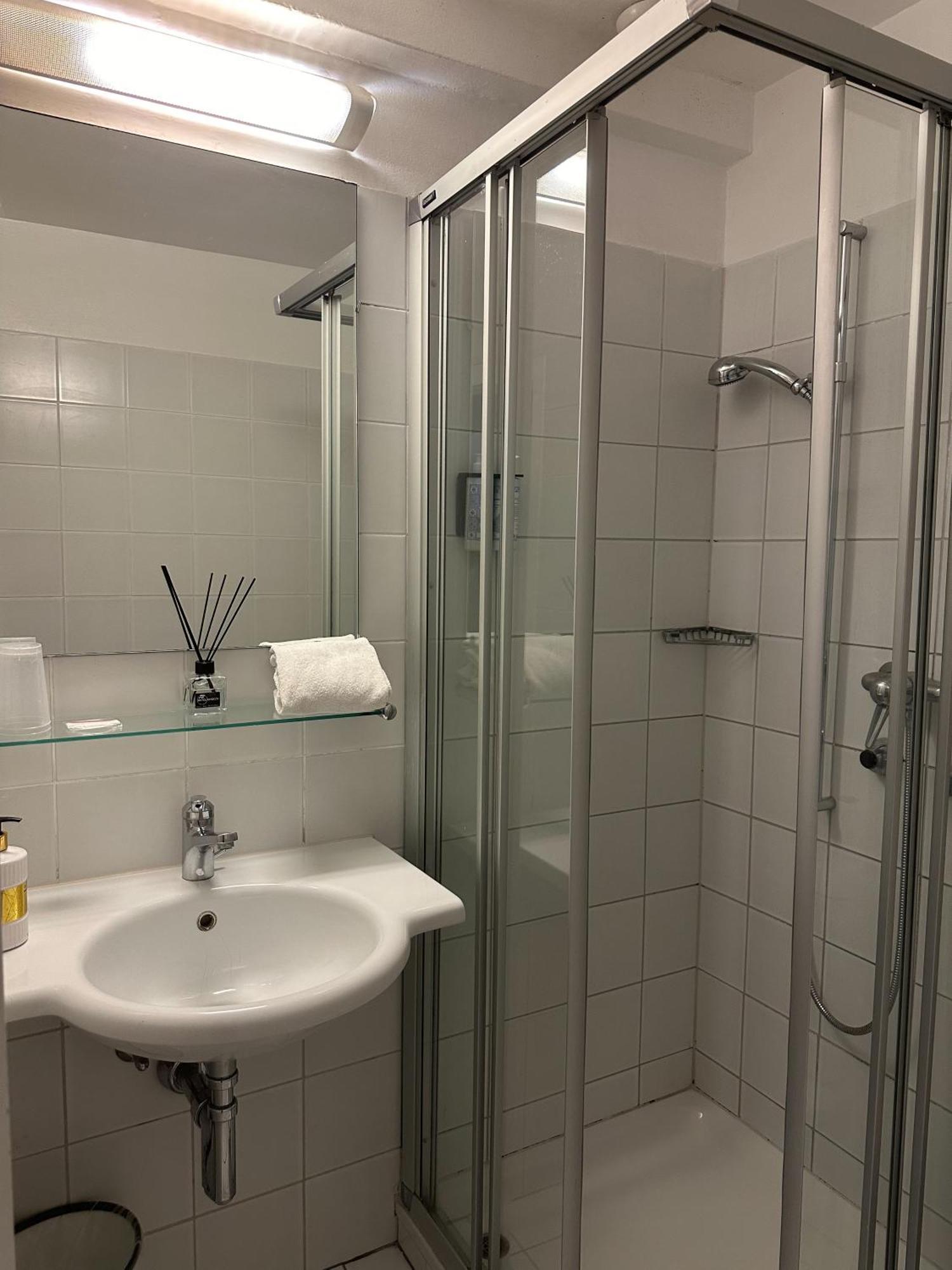 Nydeck Hotell Bern Eksteriør bilde